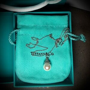 Tiffany & Co. Silver Necklace with Pearl Pendant